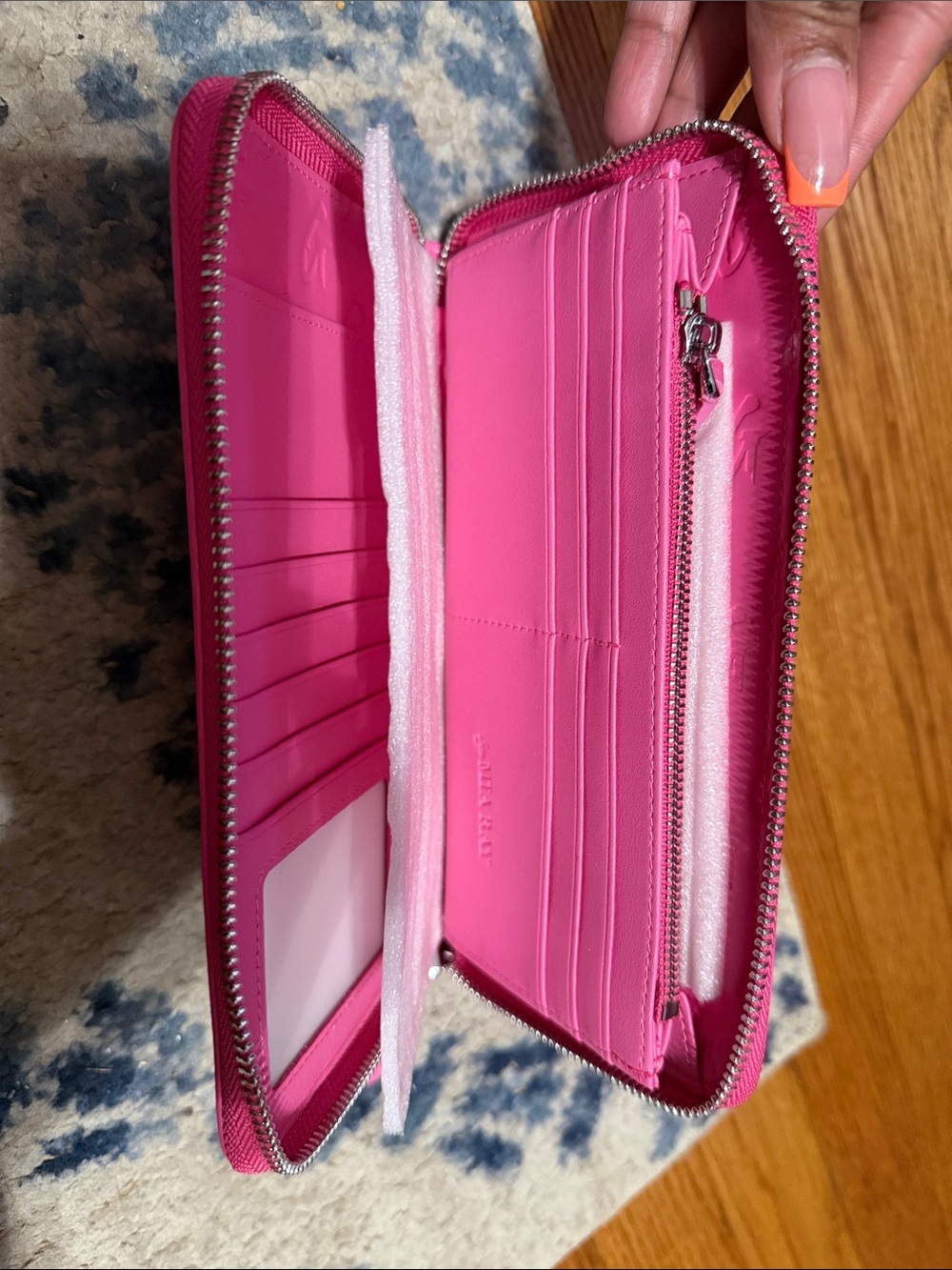 Glamaholic Signature Wallet - Picture 4 of 4